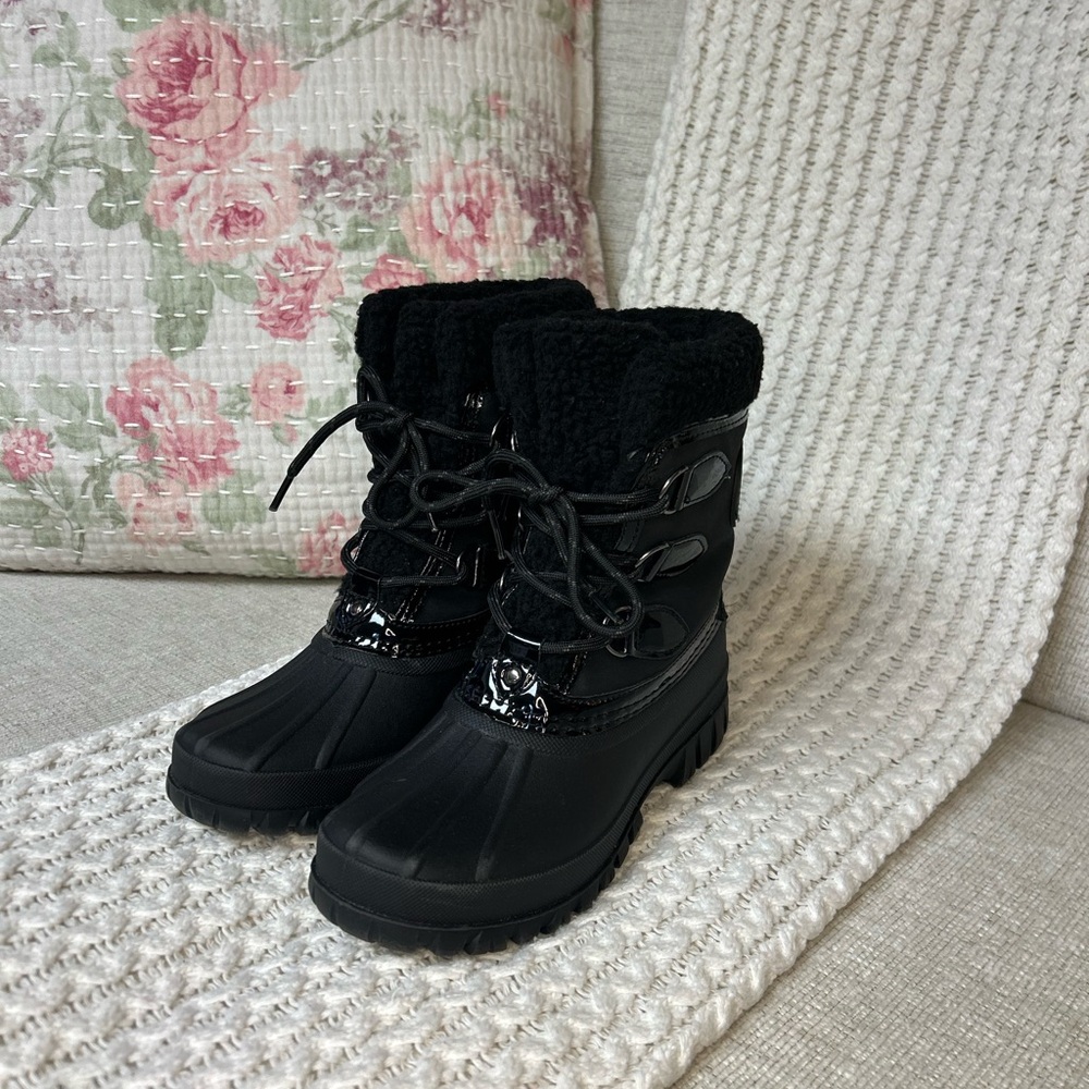 Women's Black Winter Snow Boots